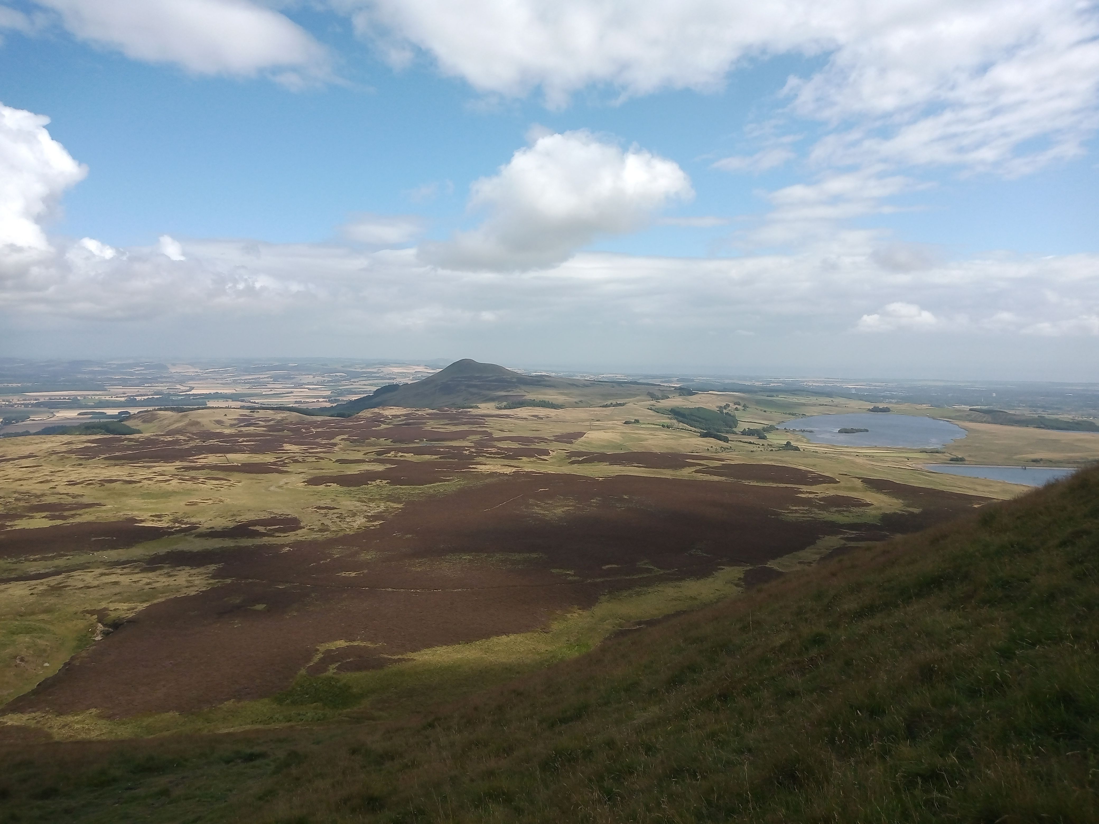 East  West Lomond 2